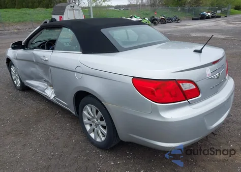 2010 Chrysler Sebring Touring z USA, uszkodzony, nr VIN 1C3BC5ED9AN164509